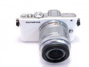 ｵﾘﾝﾊﾟｽ E-PL3(WHT)+M14-42/3.5-5.6Ⅱ