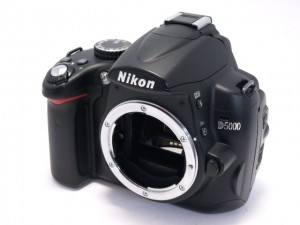 ﾆｺﾝ D5000