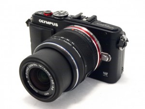 ｵﾘﾝﾊﾟｽ E-PL6+Mﾃﾞｼﾞﾃﾀﾙ14-42/3.5-5.6IIR（ﾌﾞﾗｯｸ）