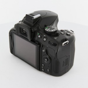 ﾆｺﾝ D5100