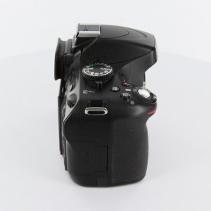 ﾆｺﾝ D5100