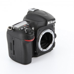 ﾆｺﾝ D610