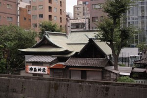柳森神社・背面
