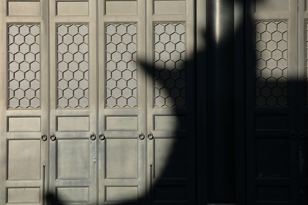 1/800 F5.6 ISO200