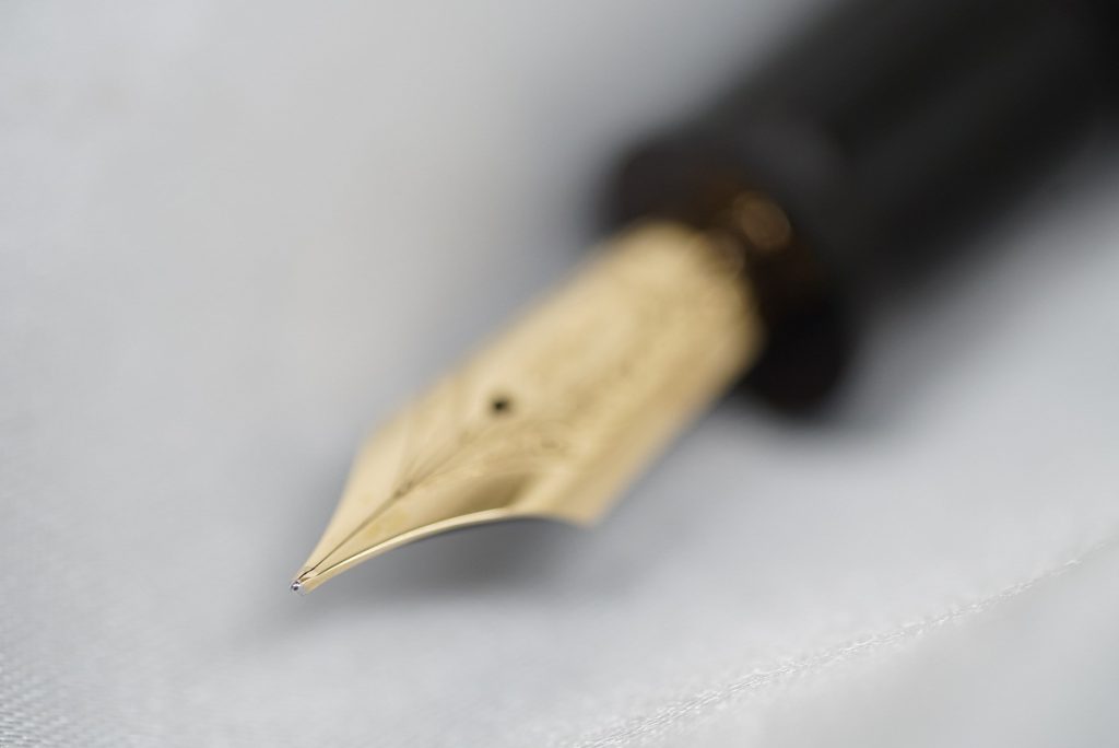 FE 90mm F2.8 Macro G OSS