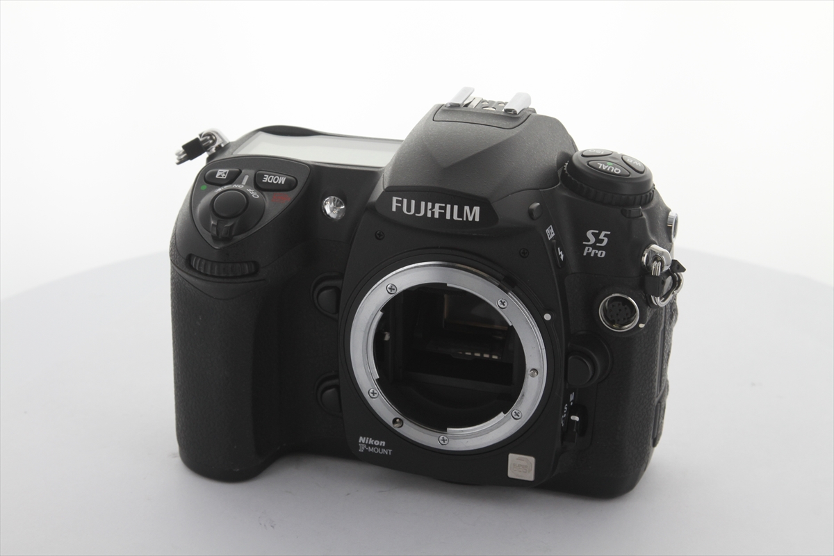 FUJI FILM FINEPIX S5 PRO 富士フイルム一眼レフカメラ-