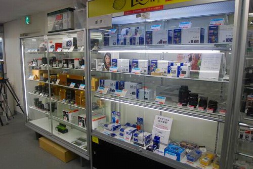 国産新品あります。