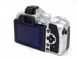OM-D E-M1シルバー