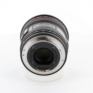 キヤノンEF8-15/4L