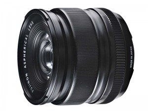 35ミリフィルム換算で21ミリ相当の超ワイドレンズ！
