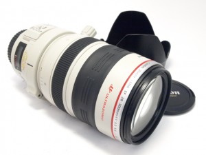 EF28-300/3.5-5.6L IS USM