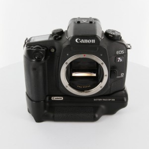 EOS7s+ﾊﾞｯﾃﾘｰﾊﾟｯｸBP-300