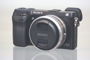 ミラーレス