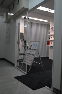 新宿店 入口 反対側