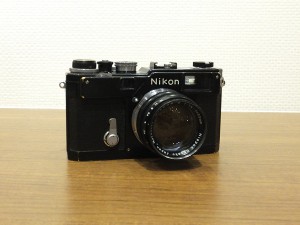ﾆｺﾝ　S3ｵﾘﾝﾋﾟｯｸｾｯﾄ(50mm1.4付)・１