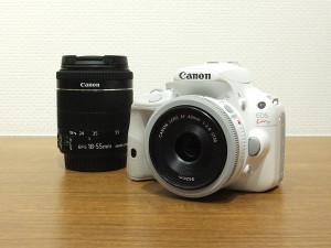 EOS Kiss X7 ダブルレンズキット（WH）・1