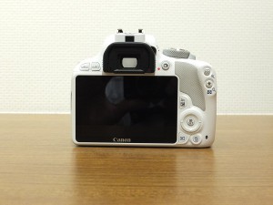 EOS Kiss X7 ダブルレンズキット（WH）・3