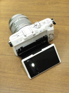 ｵﾘﾝﾊﾟｽ E-PL6 WHT+M 14-42.3.5-5.6 Ⅱ・4