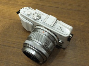 ｵﾘﾝﾊﾟｽ E-PL6 WHT+M 14-42.3.5-5.6 Ⅱ・2