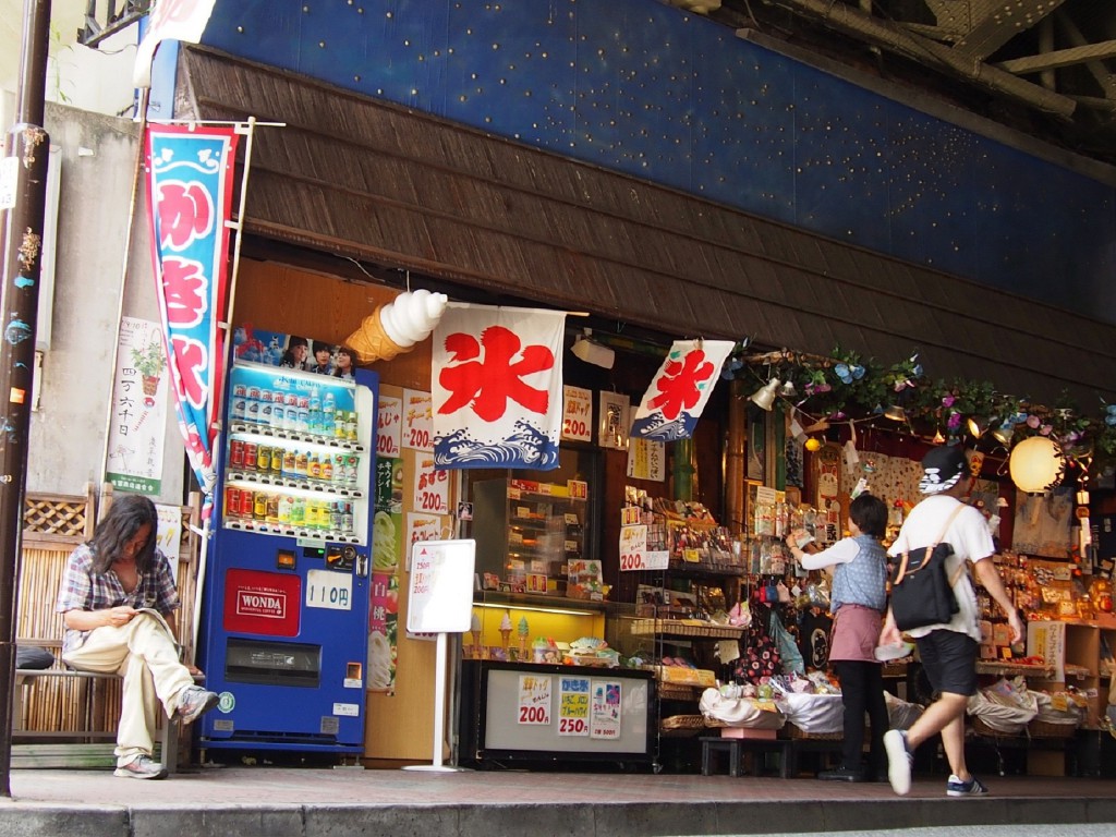 焦点距離14mm　f4　1/80　ISO200