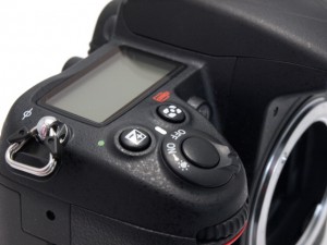 ﾆｺﾝ D7000
