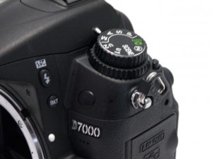 ﾆｺﾝ D7000