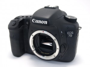 ｷﾔﾉﾝ EOS 7D 