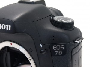 ｷﾔﾉﾝ EOS 7D 