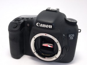 ｷﾔﾉﾝ EOS 70D 