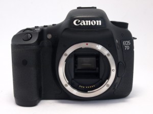 ｷﾔﾉﾝ EOS 70D 