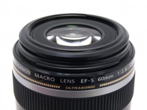 ｷﾔﾉﾝ EF-S 60/2.8 マクロ USM