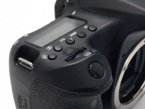 ｷﾔﾉﾝ EOS 70D
