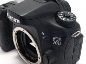 ｷﾔﾉﾝ EOS 70D