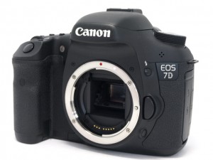 ｷﾔﾉﾝ EOS 7D