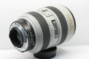 ２８－７０／２．８Ｄ　グレー