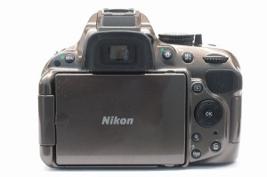 ニコン　Ｄ５２００