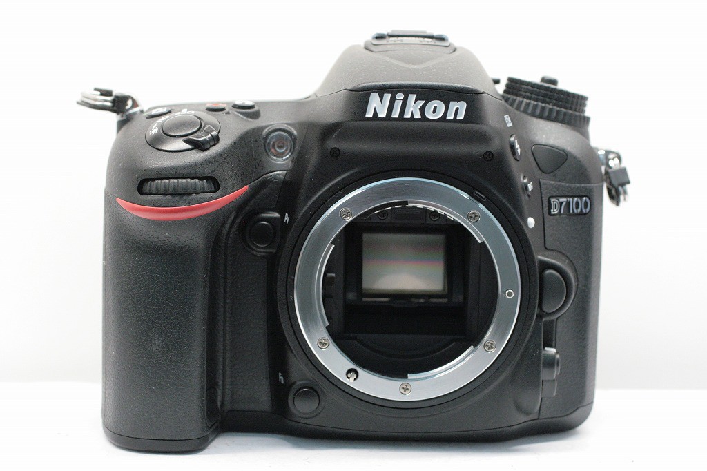 Ｎｉｋｏｎ　Ｄ７１００
