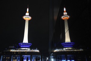 AF-S16-80　F2.8　22　ISO1400