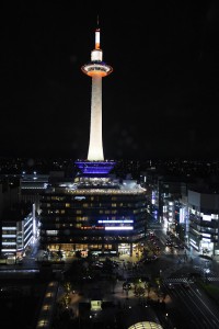 AF-S16-80　F2.8　20　ISO4500