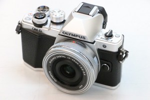 E-M10Ⅱ外観①