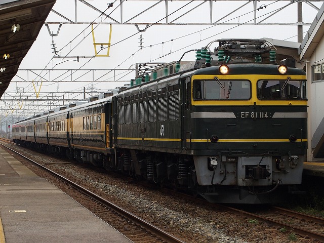 F5.6　ISO400