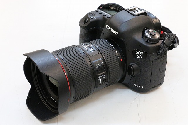 ■ほぼ新品■ CANON EF16-35mm F4L IS USM