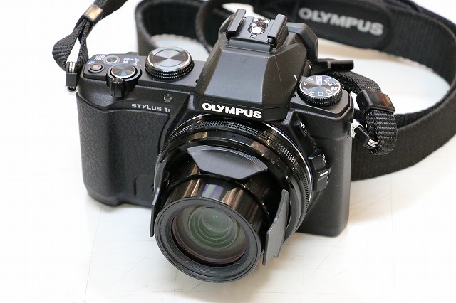 Olympus Stylus1s デジタルカメラ(美品、箱無し)