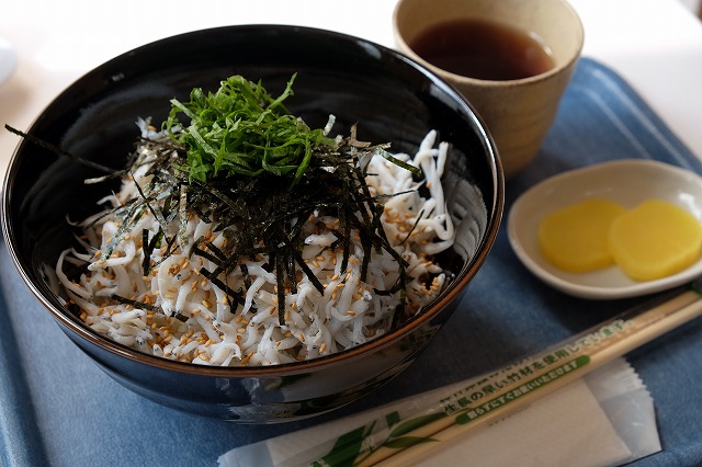 ＸＦ18-55　35-5.6　シラス丼
