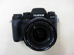 フジフィルム　Ｘ－Ｔ１