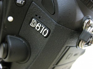 ニコン　D610