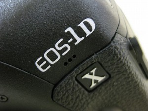 キヤノン　EOS-1DX