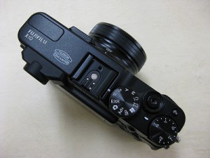 フジフィルム　X10