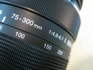 オリンパス　Mズイコーデジタル75-300/4.8-6.7II