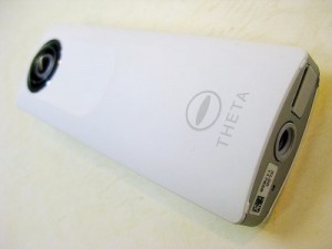 リコー　THETA